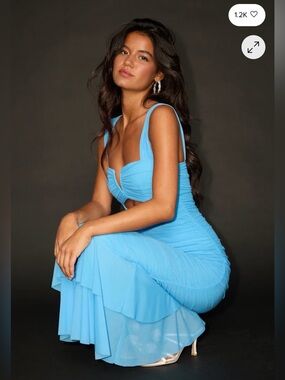 Aelara Turquoise Mesh Ruched Trumpet Midi Dress